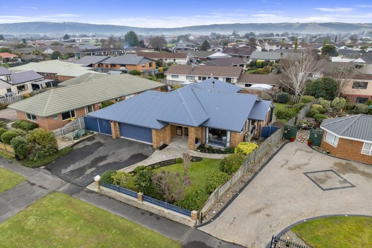 Photo of property in 137 Hagart-alexander Drive, Mosgiel, 9024