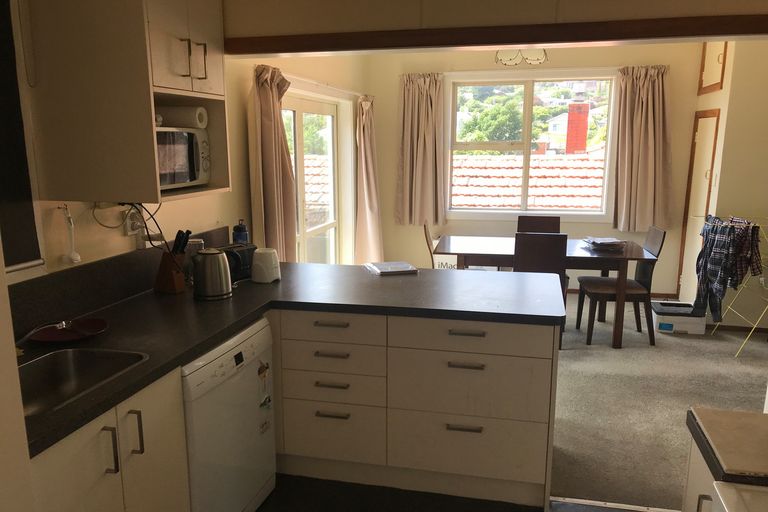 Photo of property in 18 Frasers Road, Glenross, Dunedin, 9011