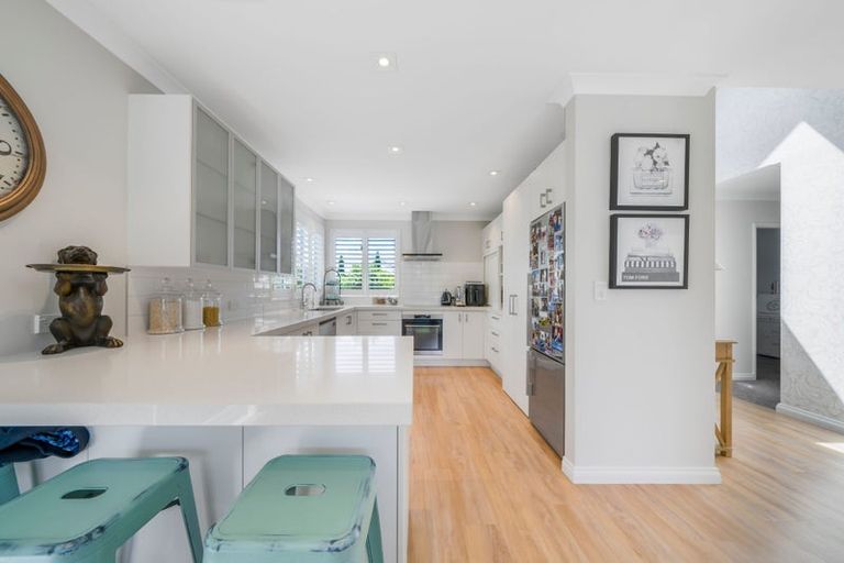 Photo of property in 18 Taunton Place, Rangiora, 7400