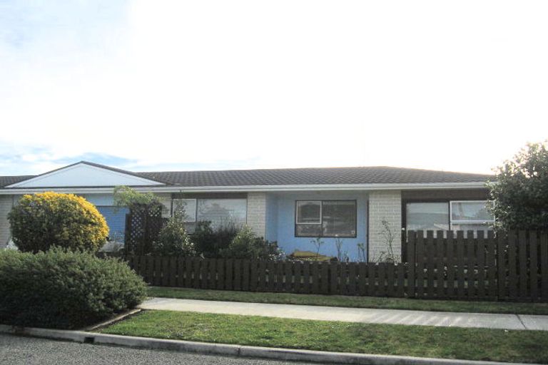 Photo of property in 2/102 Princes Street, Parkvale, Hastings, 4122