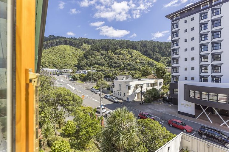 Photo of property in 25 Hawkestone Street, Thorndon, Wellington, 6011