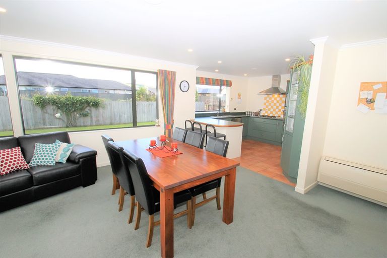 Photo of property in 24 Rowan Place, Mosgiel, 9024