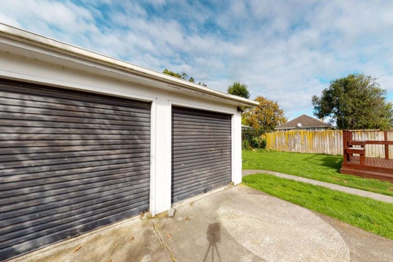 Photo of property in 32 Galway Avenue, Hokowhitu, Palmerston North, 4410