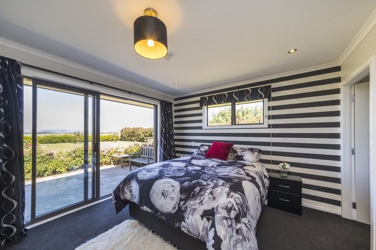 Photo of property in 707 Aranui Road, Kairanga, Palmerston North, 4475