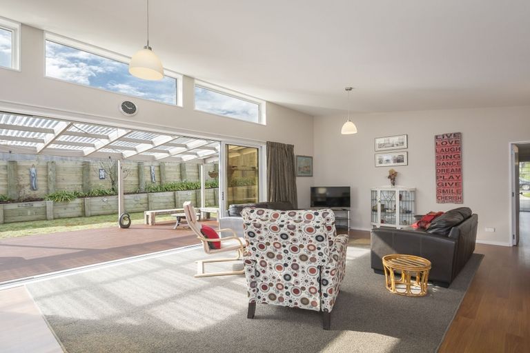 Photo of property in 26 Raptor Way, Welcome Bay, Tauranga, 3175