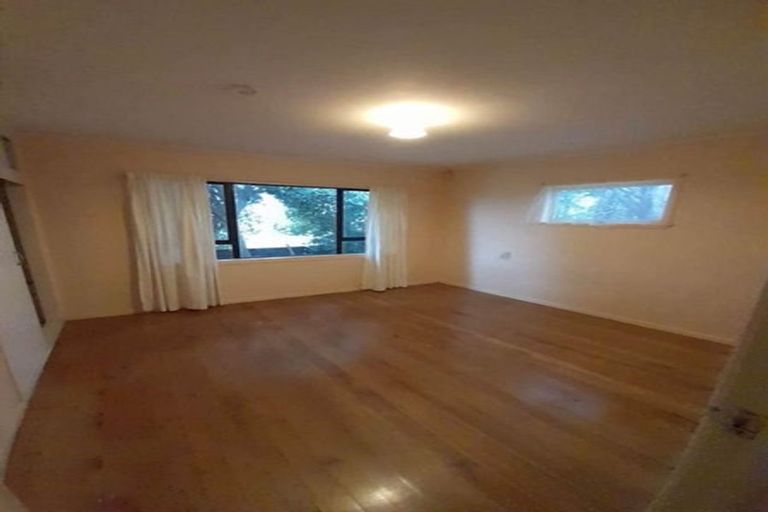 Photo of property in 41 Pegler Drive, Howick, Auckland, 2014