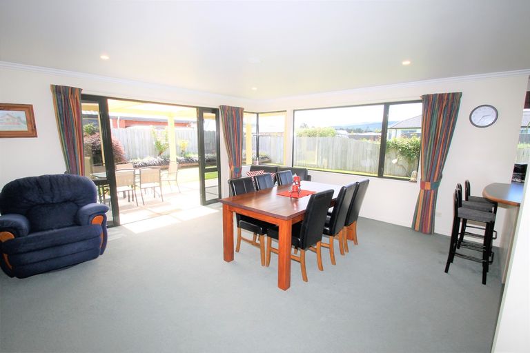 Photo of property in 24 Rowan Place, Mosgiel, 9024