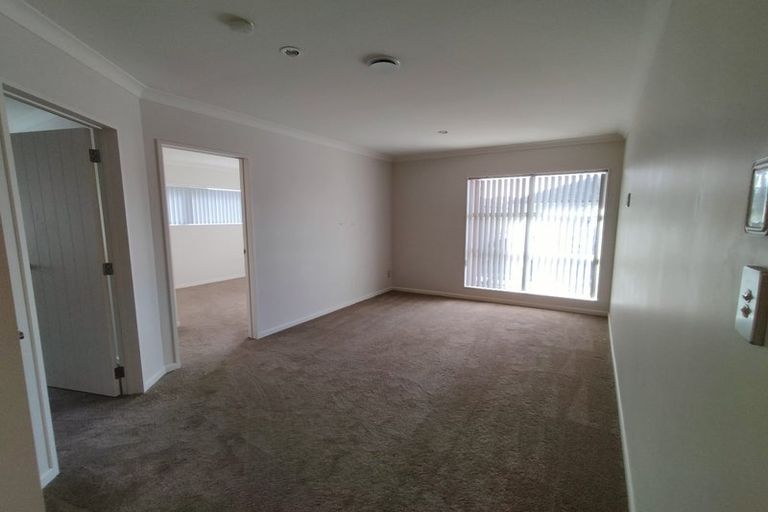 Photo of property in 69 Castlederg Drive, Flat Bush, Auckland, 2019