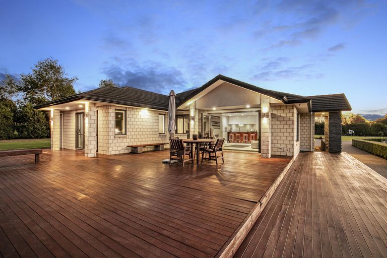 Photo of property in 437 Oira Road, Karaka, Drury, 2578
