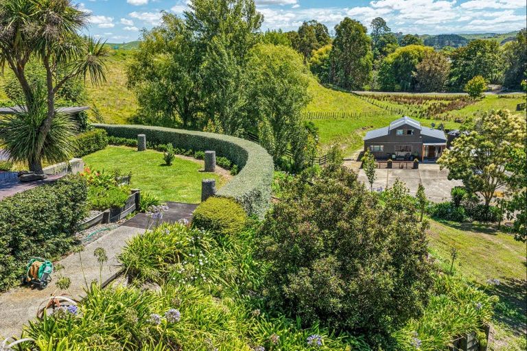 Photo of property in 54 Rotowhenua Road, Poraiti, Napier, 4182