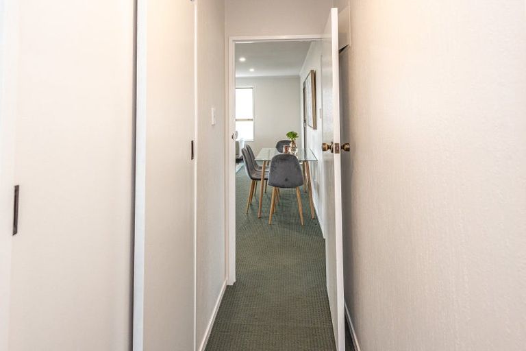 Photo of property in 3/2 Parkes Avenue, Saint Johns Hill, Whanganui, 4501