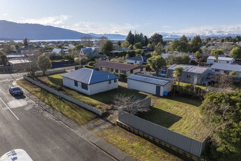 Photo of property in 12 Sutherland Street, Te Anau, 9600