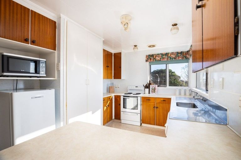 Photo of property in 9 Fairfax Terrace, Frankleigh Park, New Plymouth, 4310