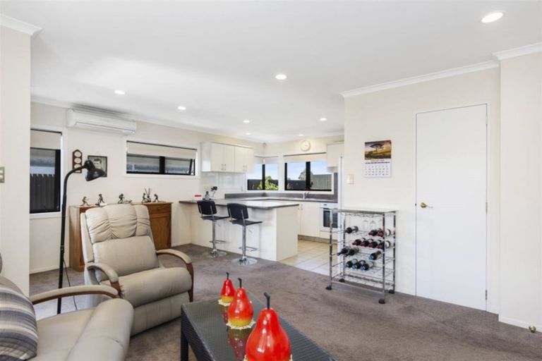 Photo of property in 9a Bedford Place, Mount Maunganui, 3116