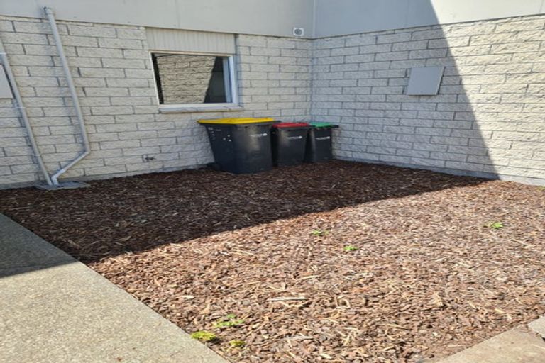 Photo of property in 2/10 Percy Street, Phillipstown, Christchurch, 8011