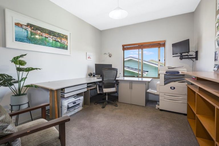 Photo of property in 86 Tweed Road, Papakowhai, Porirua, 5024