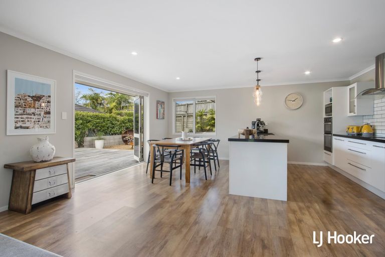 Photo of property in 29 Browns Drive, Waihi Beach, 3611