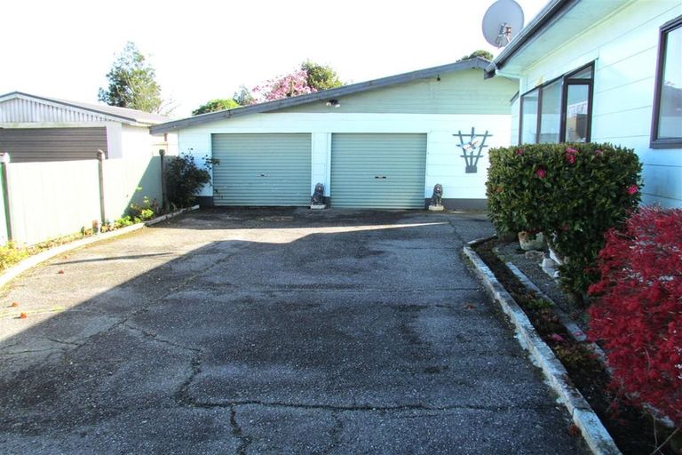 Photo of property in 20 Pitt Street, Runanga, 7803