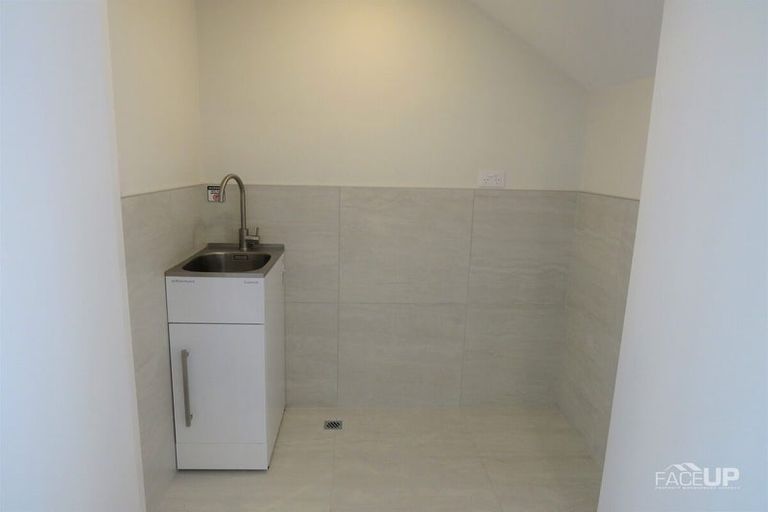 Photo of property in 80 Nugget Avenue, Hobsonville, Auckland, 0616