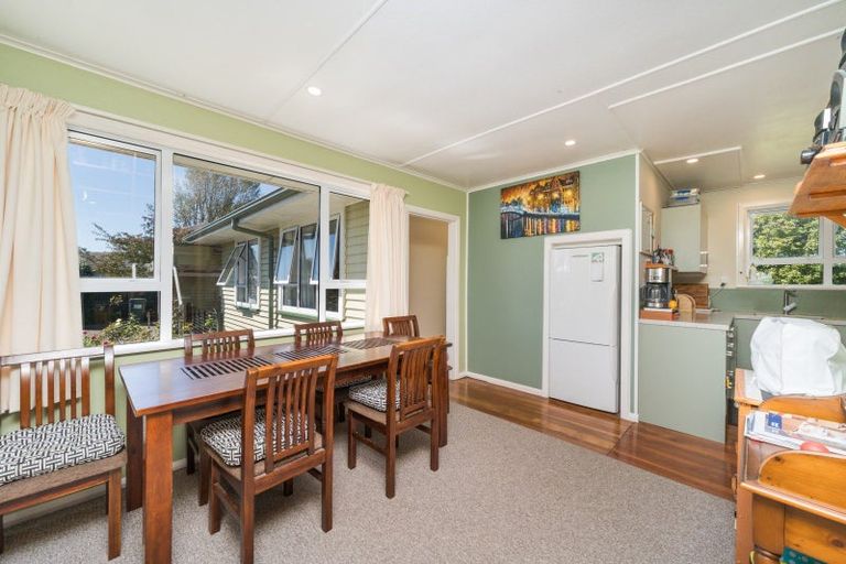 Photo of property in 18 Belvedere Crescent, Takaro, Palmerston North, 4412