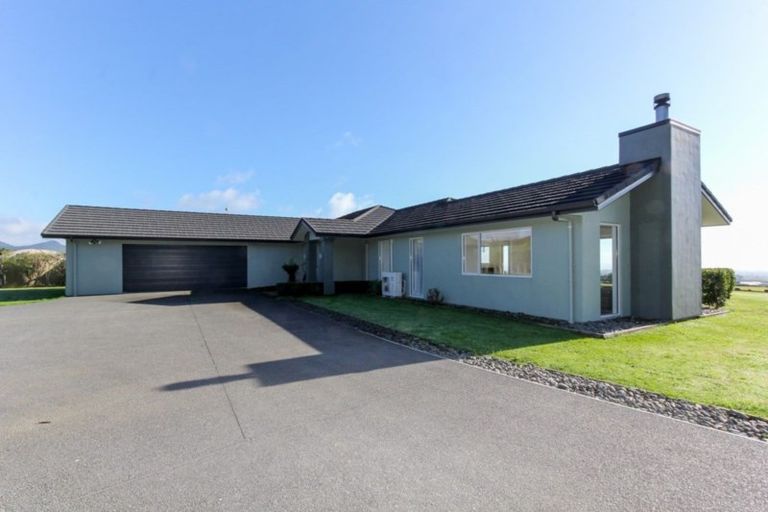 Photo of property in 5 Maunga Heights, Hurworth, New Plymouth, 4371