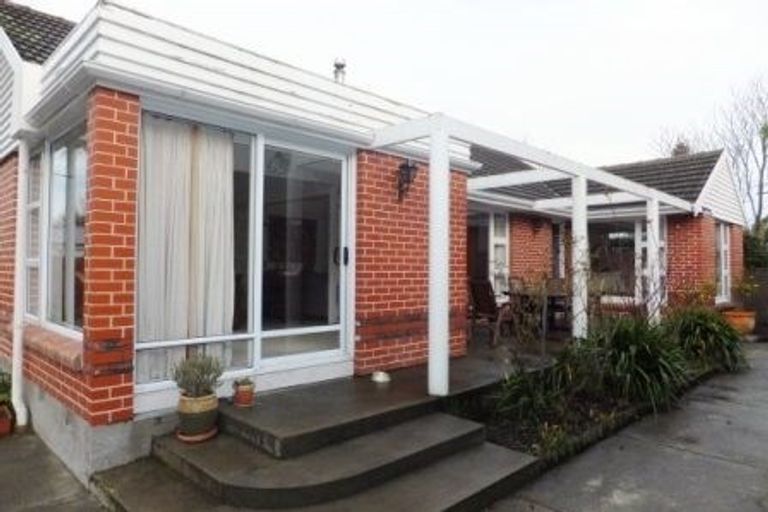 Photo of property in 22 Wilfrid Street, Ilam, Christchurch, 8041