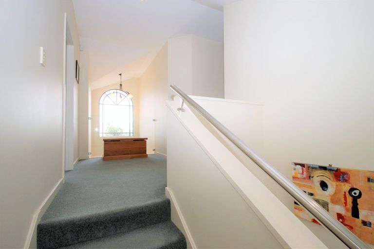 Photo of property in 24 Rowan Place, Mosgiel, 9024