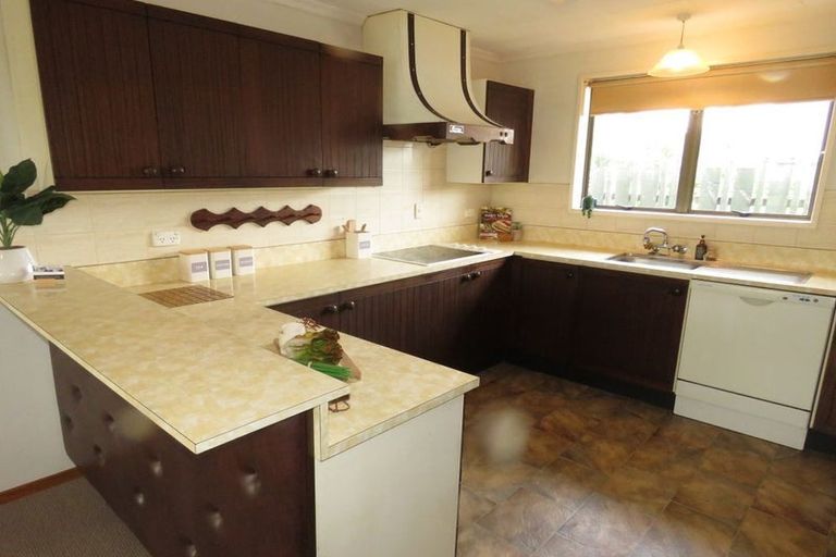 Photo of property in 53 Wye Street, Newfield, Invercargill, 9812