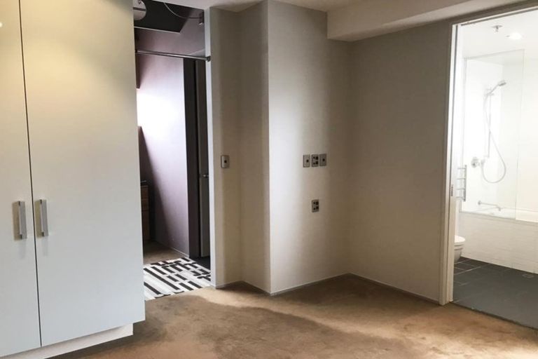 Photo of property in Cubana Apartments, 4/158 Cuba Street, Te Aro, Wellington, 6011