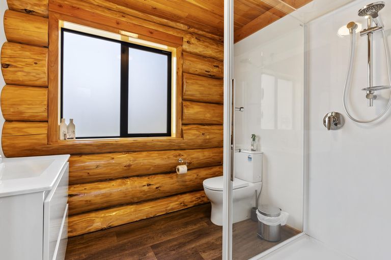 Photo of property in 58 Ohau Drive, Lake Ohau, Twizel, 9412