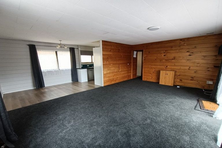 Photo of property in 38 Jackson Terrace, Ranui, Porirua, 5024