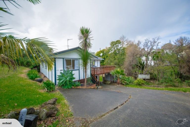 Photo of property in 19a Sunburst Lane, Torbay, Auckland, 0630