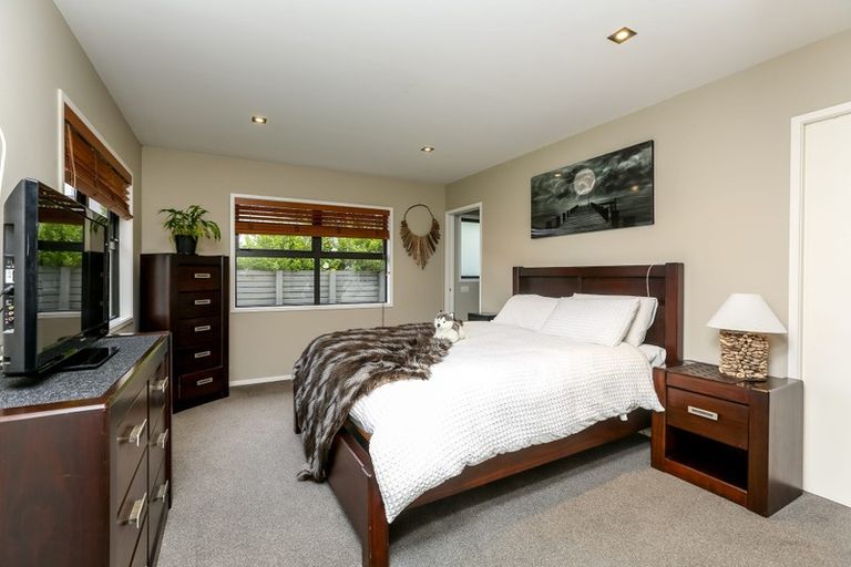 Photo of property in 111 Wairau Road, Oakura, 4314