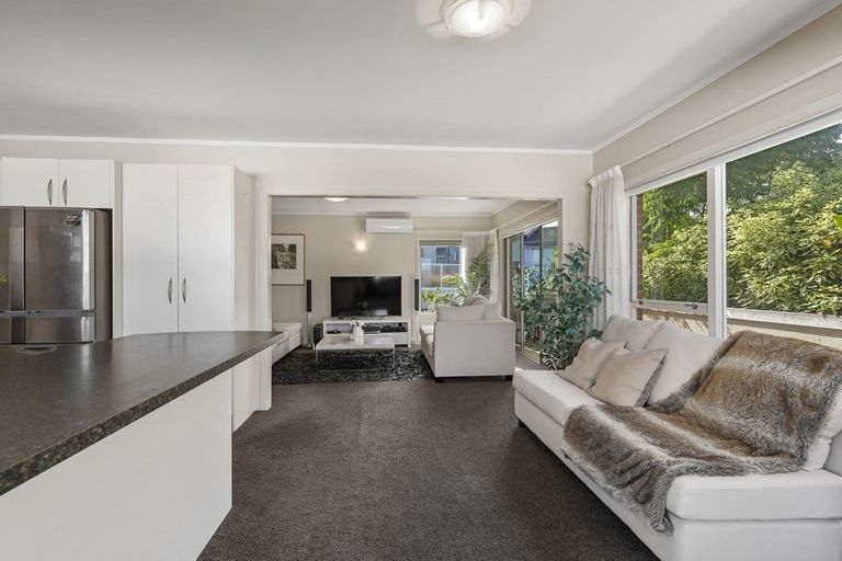 Photo of property in 1/2 Prospect Terrace, Milford, Auckland, 0620
