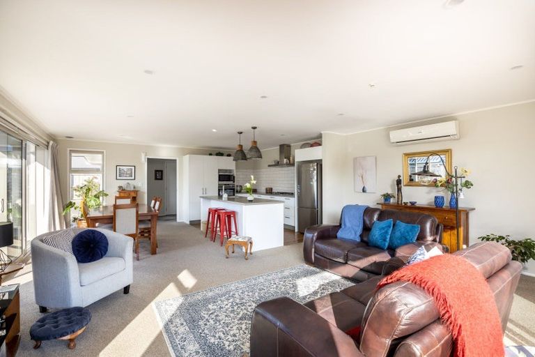 Photo of property in 374b Carrington Street, Upper Vogeltown, New Plymouth, 4310