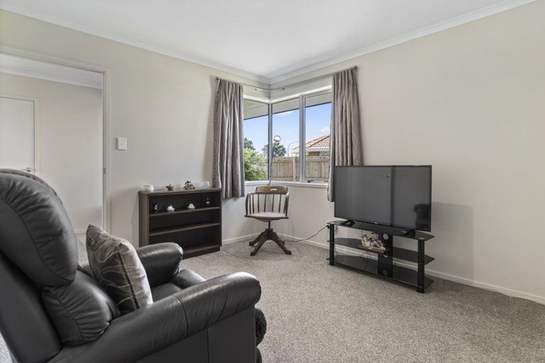 Photo of property in 98 Grenada Street, Mount Maunganui, 3116