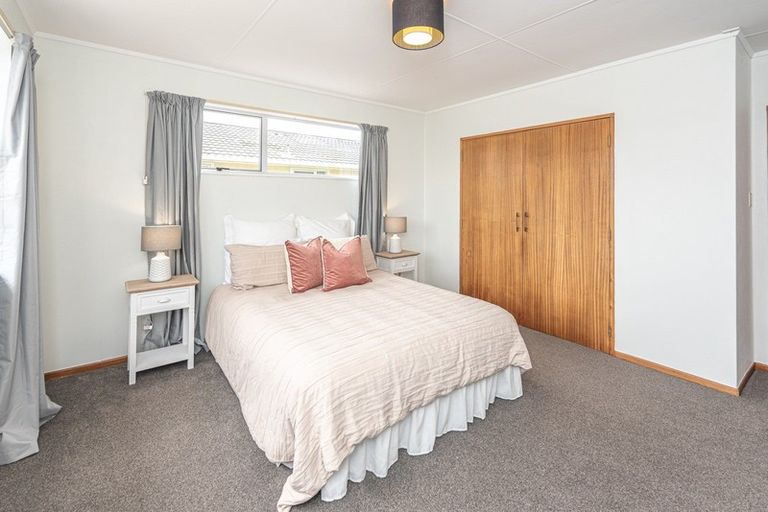 Photo of property in 43 Exeter Crescent, Springvale, Whanganui, 4501