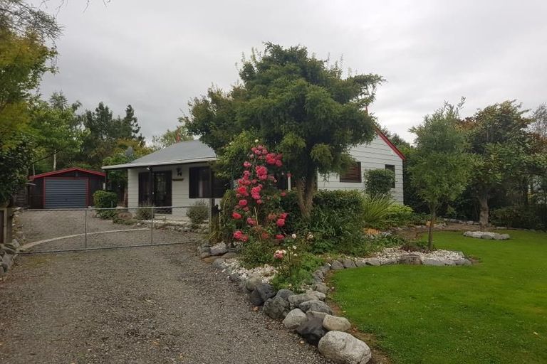 Photo of property in 5 Harewood Road, Oxford, 7430