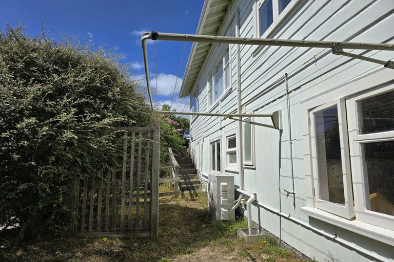 Photo of property in 1 Barretts Way, Miramar, Wellington, 6022