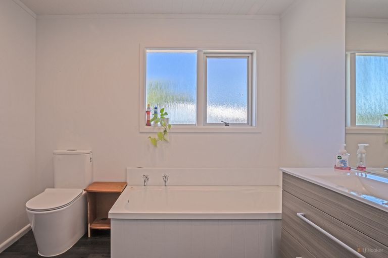 Photo of property in 32 Totara Street, Pleasant Point, 7903