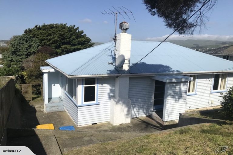 Photo of property in 11 Waiho Terrace, Elsdon, Porirua, 5022