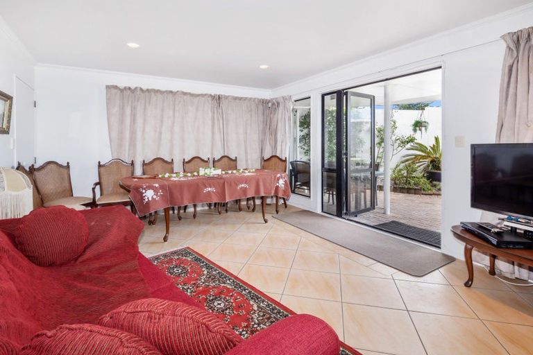 Photo of property in 148a Marine Parade, Mount Maunganui, 3116