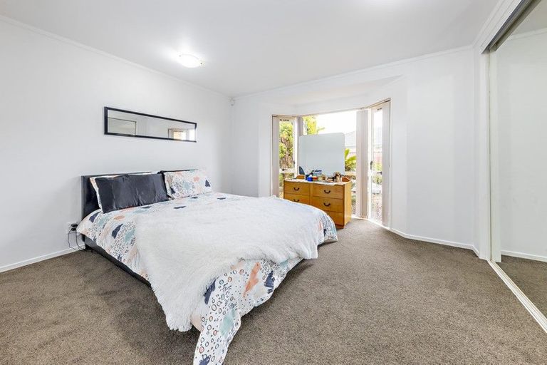 Photo of property in 30 Sheriff Place, Randwick Park, Auckland, 2105