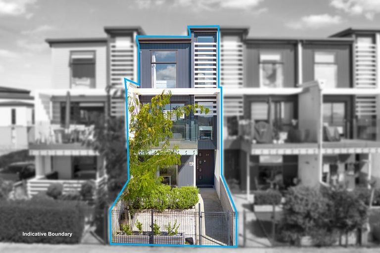 Photo of property in 34 Memorial Park Lane, Hobsonville, Auckland, 0618