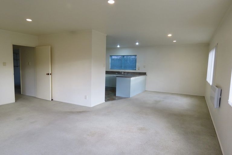 Photo of property in 4a Brandon Road, Glen Eden, Auckland, 0602