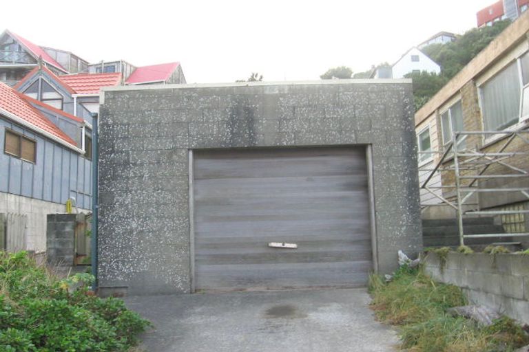 Photo of property in 46 Owhiro Bay Parade, Owhiro Bay, Wellington, 6023