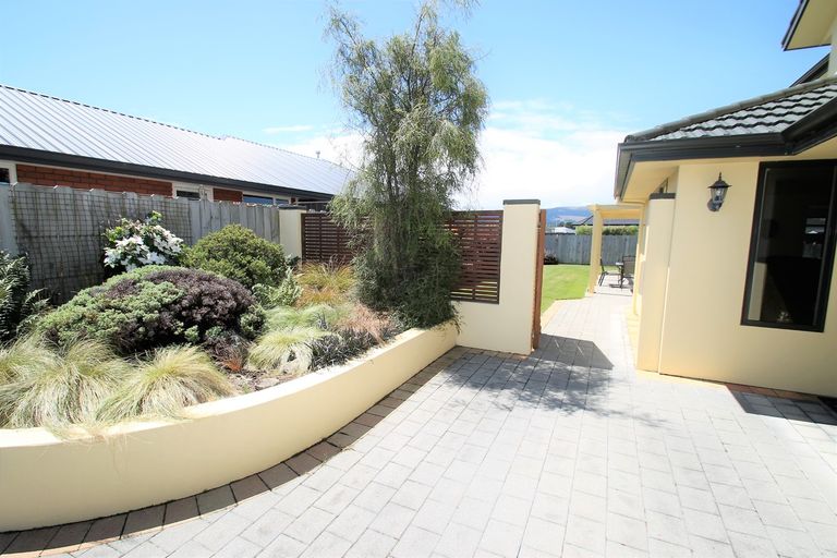 Photo of property in 24 Rowan Place, Mosgiel, 9024