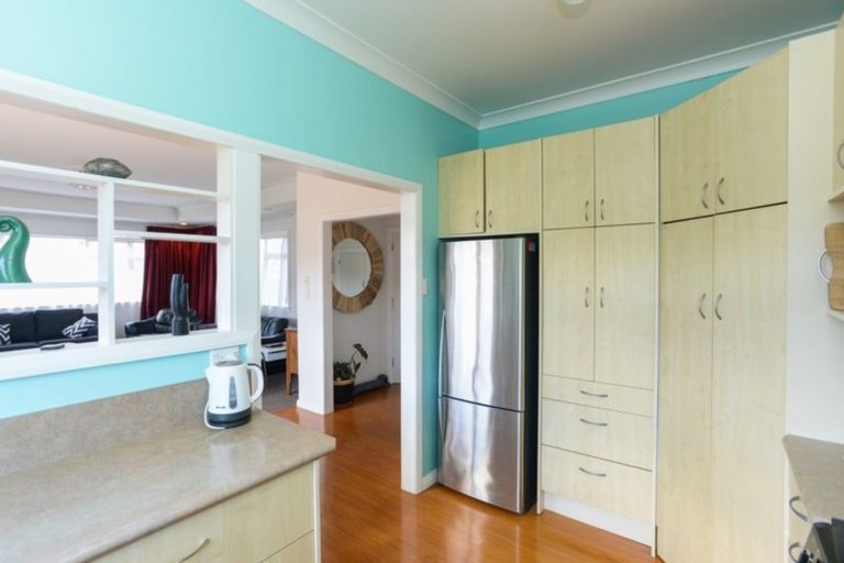 Photo of property in 2 Sanders Avenue, Marewa, Napier, 4110