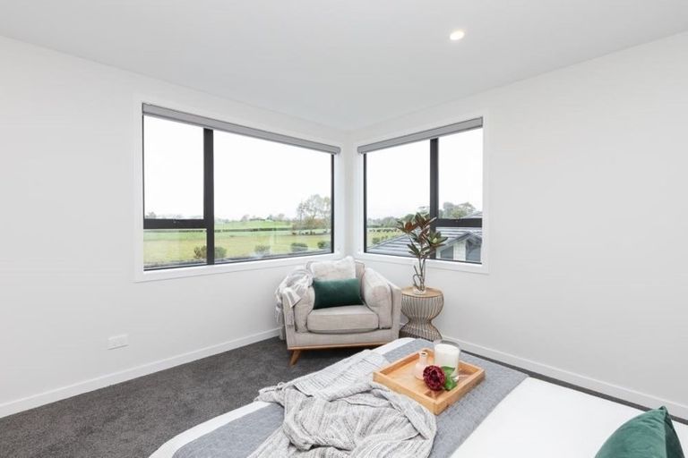 Photo of property in 28 Helen June Avenue, Flagstaff, Hamilton, 3210