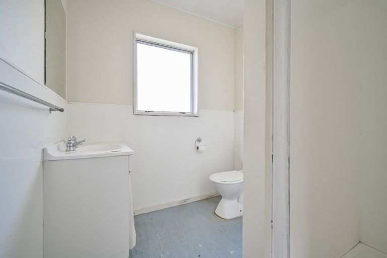 Photo of property in 17 Kilkee Terrace, Flaxmere, Hastings, 4120